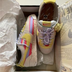 Nike Union Cortez Men’s 9 / Women’s 10.5